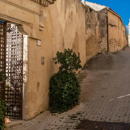 Апартаменты Jasmine Luxury House