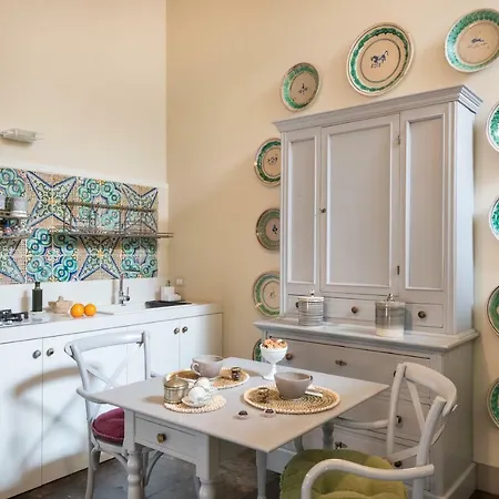 Апартаменты Jasmine Luxury House *
